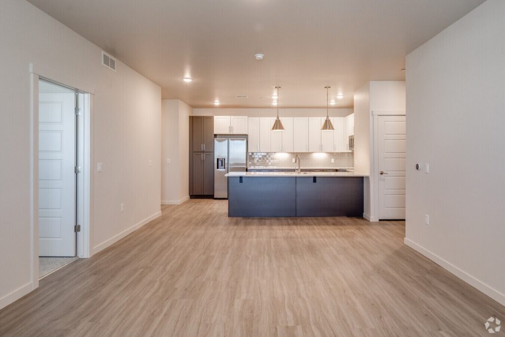 Saddle Ridge Apartments Crown Property Management