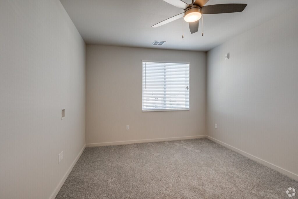 Saddle Ridge Apartments Crown Property Management